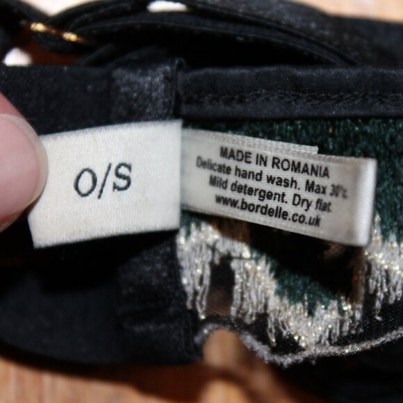 Bordelle Wilde Ouvert Collar Bra Belt Thong Garter SET SS XS green black gold - Picture 14 of 14